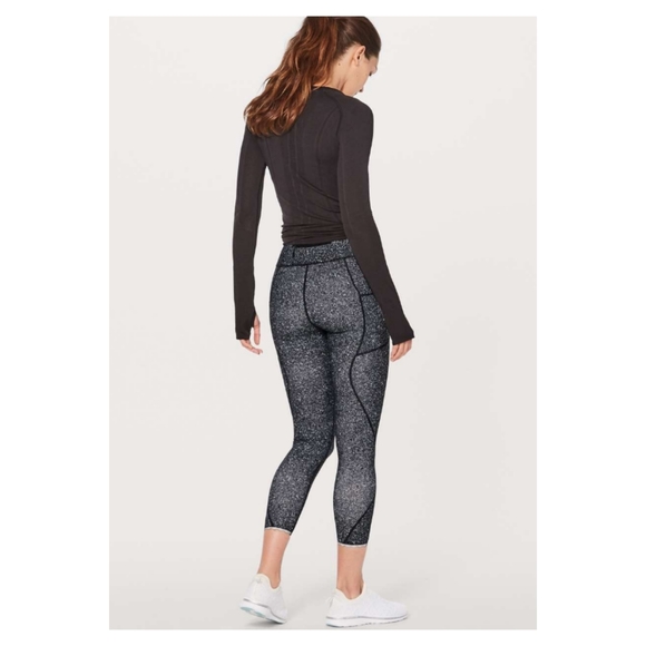Lululemon Tight Stuff Tight II - Luminesce Splatter White Black. - Picture 8 of 15